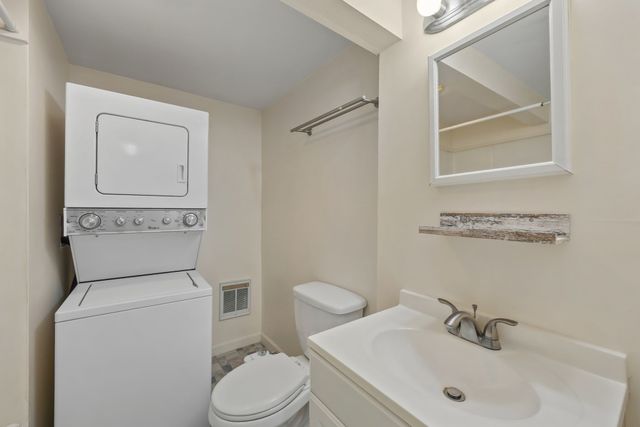 21 Faulkner Rd, Grafton, MA 01536