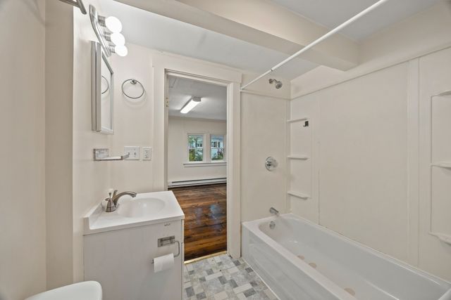 21 Faulkner Rd, Grafton, MA 01536