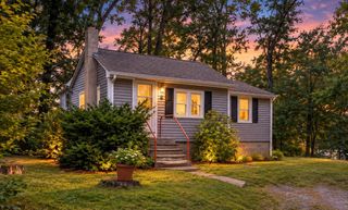 21 Faulkner Rd, Grafton, MA 01536
