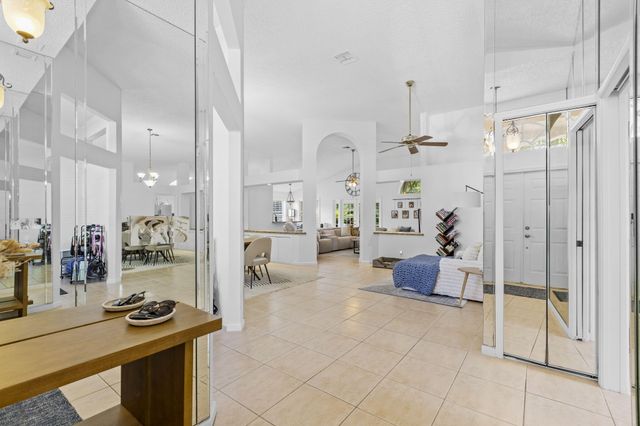 150 Bent Tree Drive, Palm Beach Gardens, FL 33418