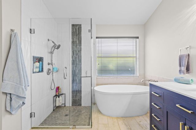 150 Bent Tree Drive, Palm Beach Gardens, FL 33418