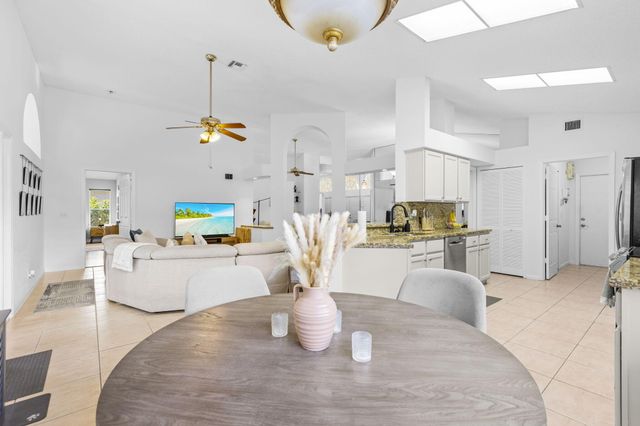 150 Bent Tree Drive, Palm Beach Gardens, FL 33418