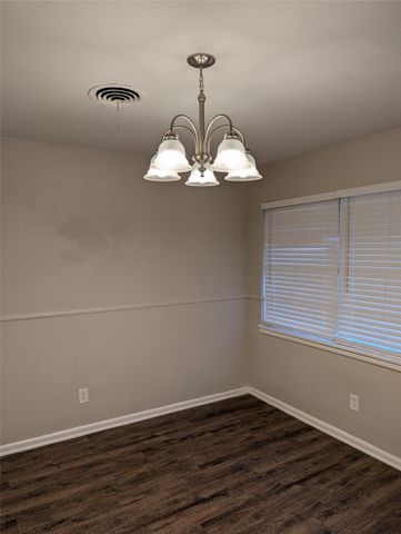 5553 Patton Drive, Fort Worth, TX 76112