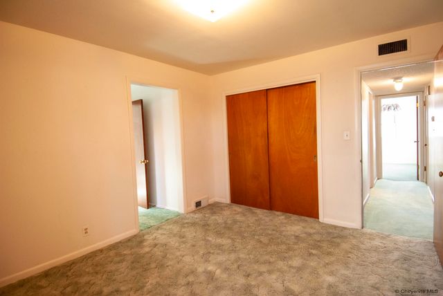 3561 AMHERST RD, Cheyenne, WY 82001