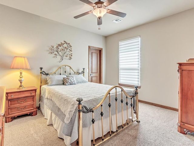 2912 NE 133rd Street, Edmond, OK 73013