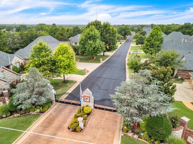 2912 NE 133rd Street, Edmond, OK 73013