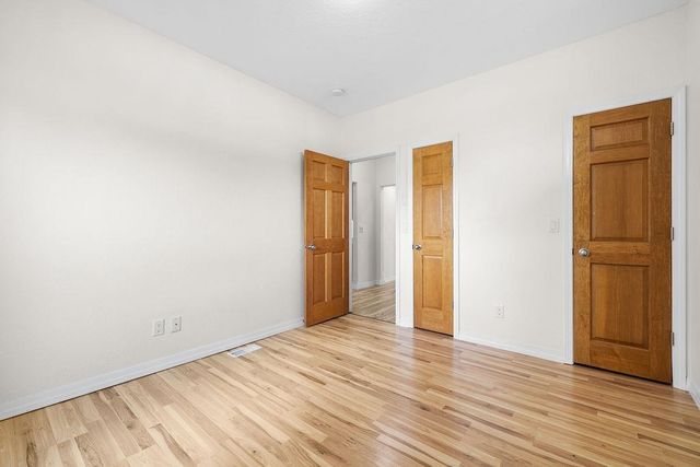 305 NW 5th Ave, Minot, ND 58703