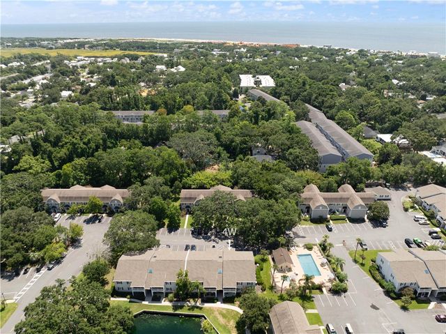 850 Mallery Street 4W, St Simons Island, GA 31522