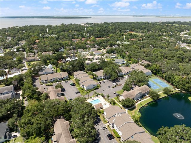 850 Mallery Street 4W, St Simons Island, GA 31522