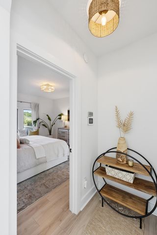 1682 Old Military Road, Charleston, SC 29412