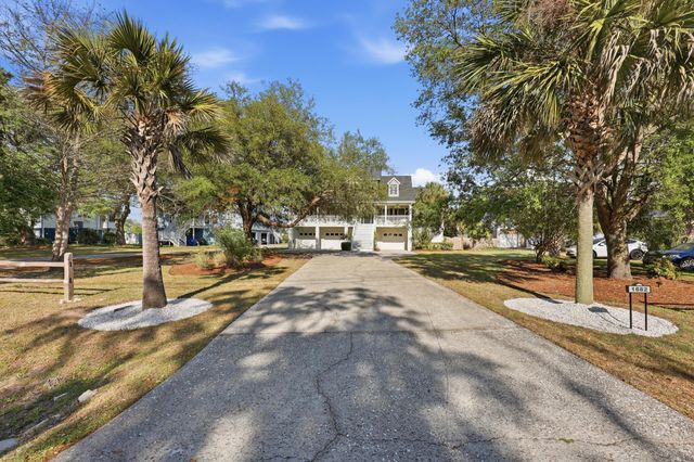 1682 Old Military Road, Charleston, SC 29412