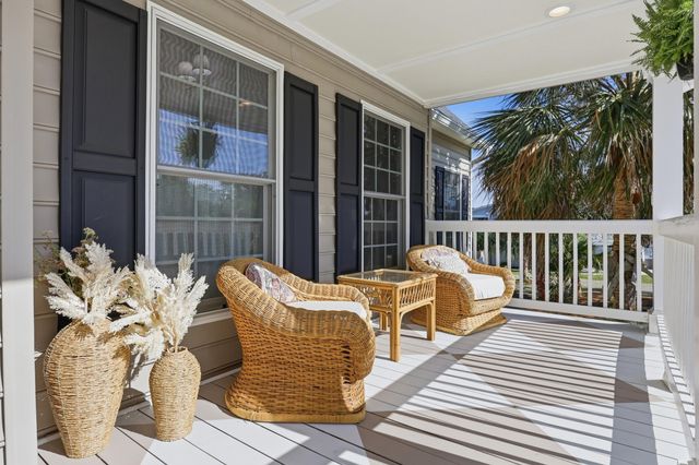 1682 Old Military Road, Charleston, SC 29412