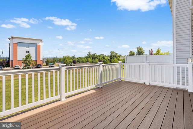 1815 PINNACLE DR, Warrington, PA 18976