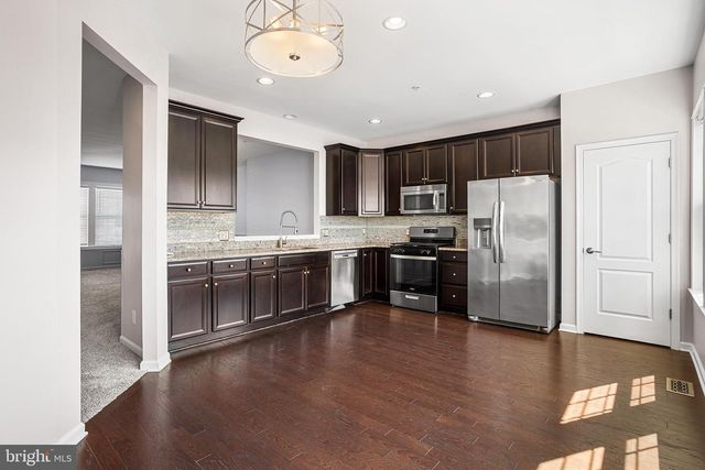 1815 PINNACLE DR, Warrington, PA 18976