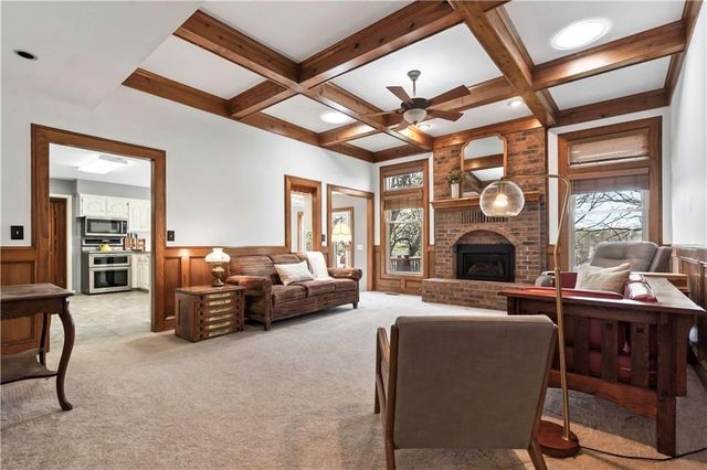 6732 Clairborne Road, Shawnee, KS 66217