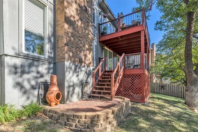 6732 Clairborne Road, Shawnee, KS 66217