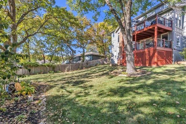 6732 Clairborne Road, Shawnee, KS 66217