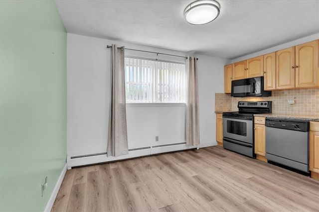 1803 Mineral Spring Avenue B14, North Providence, RI 02904