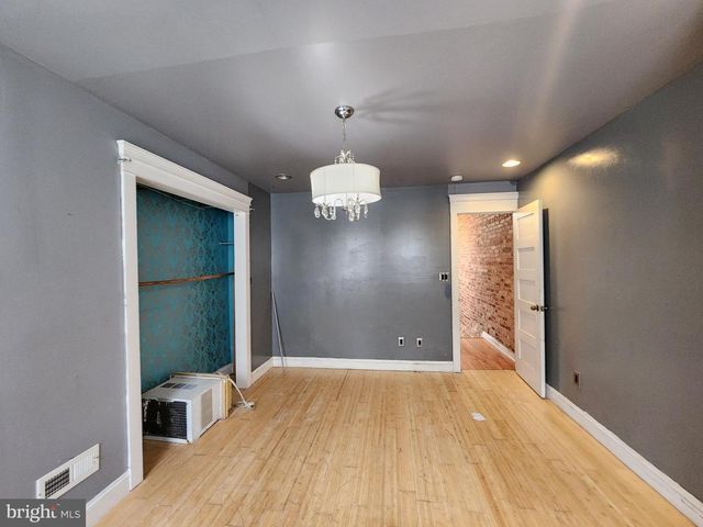 3034 MCELDERRY ST, Baltimore, MD 21205