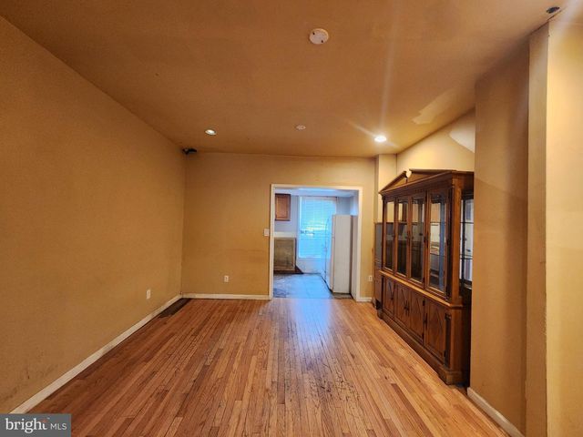 3034 MCELDERRY ST, Baltimore, MD 21205