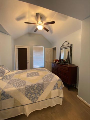 5506 Venice Street, Houston, TX 77007