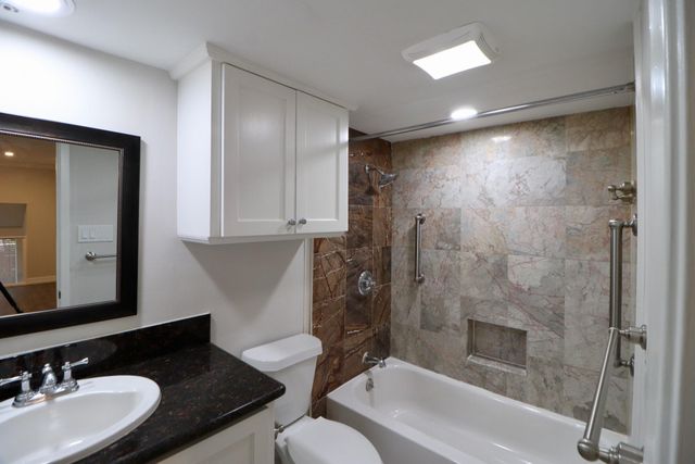 5929 Queensloch Drive 116, Houston, TX 77096