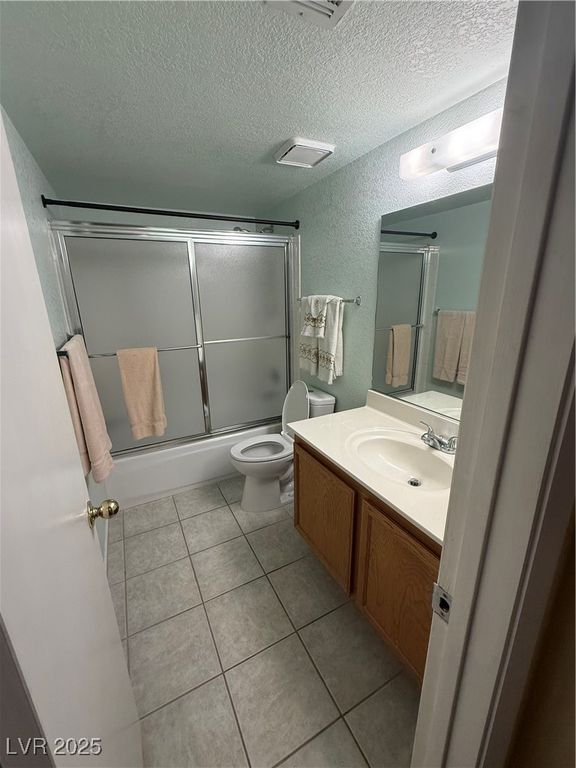 Image 9 of property listing at 928 Rockview Drive 101, Las Vegas, NV 89128