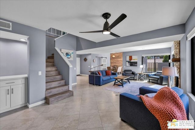 230 Canyon Circle, Palm Springs, CA 92264