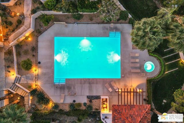 230 Canyon Circle, Palm Springs, CA 92264