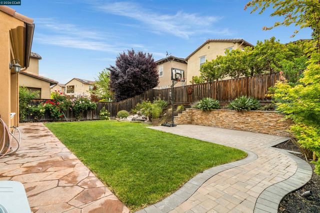 504 Hyacinthus Ct, San Ramon, CA 94582