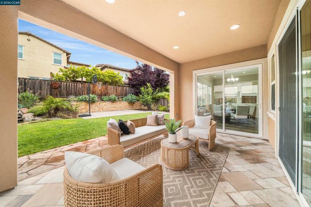 504 Hyacinthus Ct, San Ramon, CA 94582