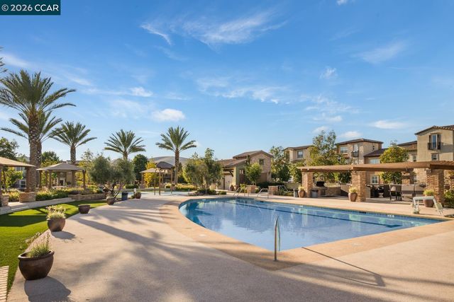 504 Hyacinthus Ct, San Ramon, CA 94582