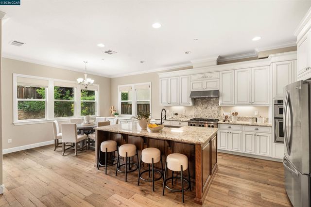 504 Hyacinthus Ct, San Ramon, CA 94582