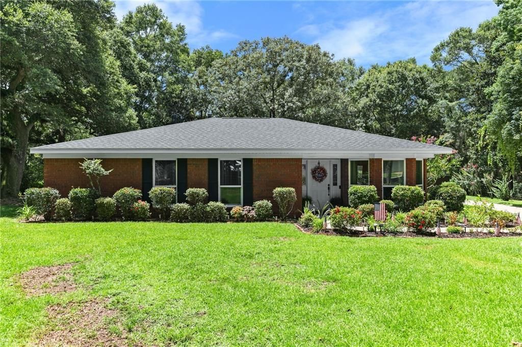 11480 Killarney Court, Irvington, AL 36544 — exterior