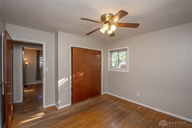 354 Ellenwood Drive, West Carrollton, OH 45449
