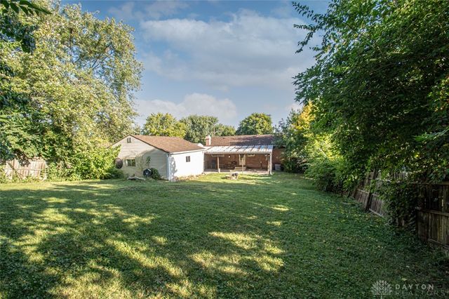 354 Ellenwood Drive, West Carrollton, OH 45449