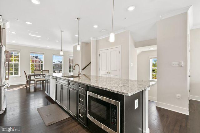 7969 BLUE STREAM DR, Elkridge, MD 21075