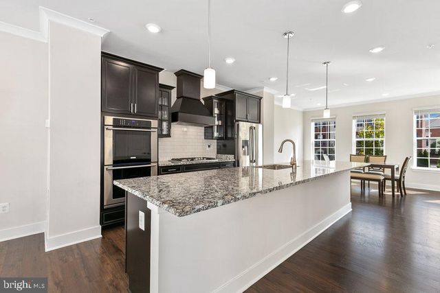 7969 BLUE STREAM DR, Elkridge, MD 21075