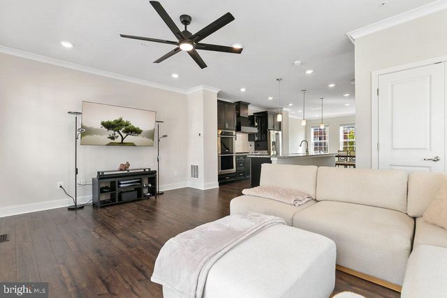 7969 BLUE STREAM DR, Elkridge, MD 21075