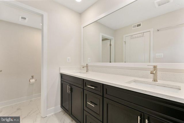 7969 BLUE STREAM DR, Elkridge, MD 21075