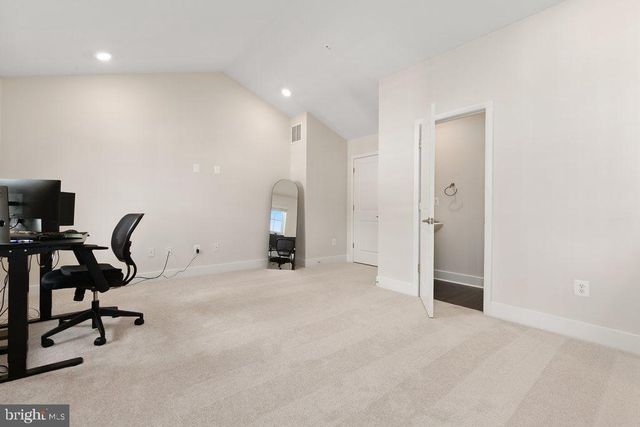 7969 BLUE STREAM DR, Elkridge, MD 21075