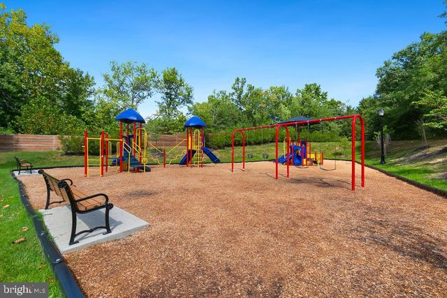 7969 BLUE STREAM DR, Elkridge, MD 21075