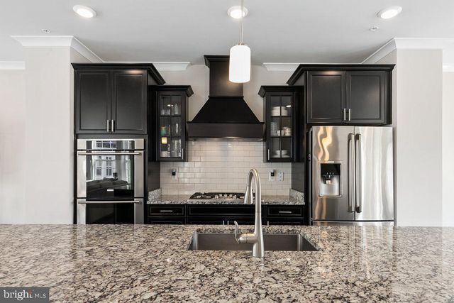 7969 BLUE STREAM DR, Elkridge, MD 21075