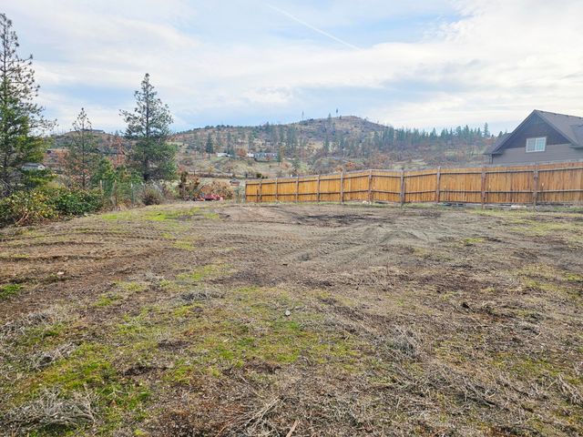 2162 Butte Falls Highway, Eagle Point, OR 97524