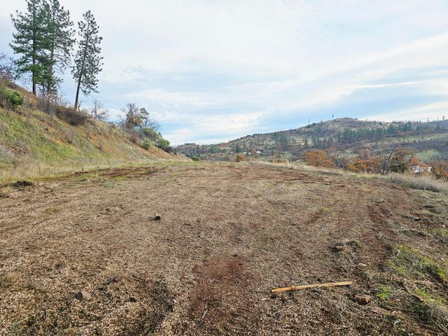 2162 Butte Falls Highway, Eagle Point, OR 97524