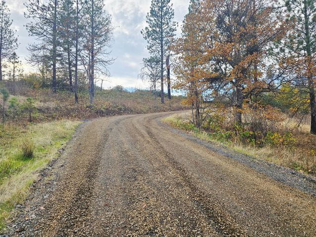 2162 Butte Falls Highway, Eagle Point, OR 97524