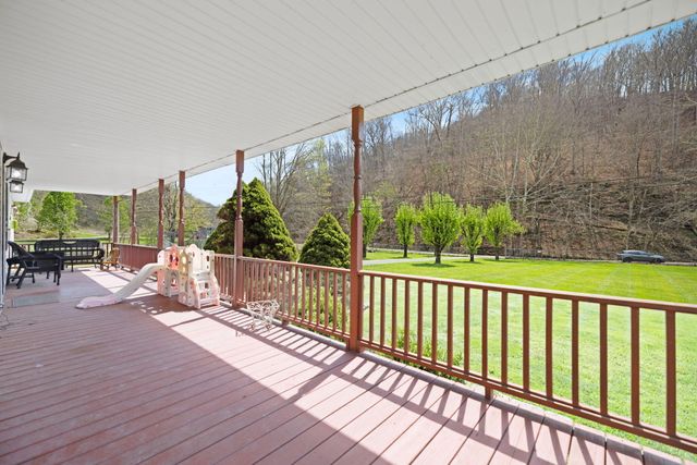 321 Saplin Fork Road, Manchester, KY 40962