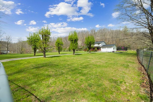 321 Saplin Fork Road, Manchester, KY 40962