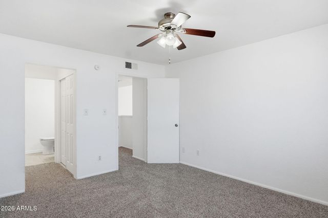 2202 W GLENROSA Avenue 18, Phoenix, AZ 85015