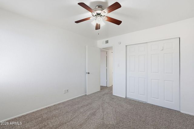 2202 W GLENROSA Avenue 18, Phoenix, AZ 85015